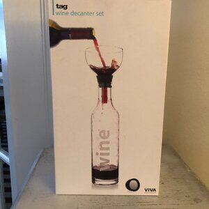 Tag brand Wine Decanter Set